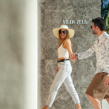 Mythical Zeus And Venus Villa *