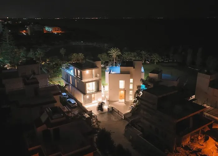 Mythical Zeus And Venus Villa