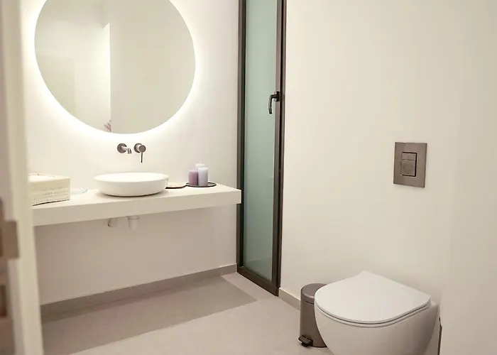 Mythical Zeus And Venus * Protaras