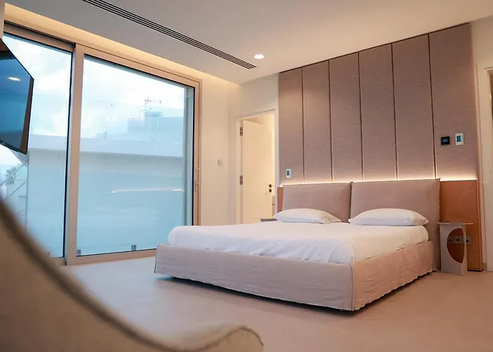 Mythical Zeus And Venus