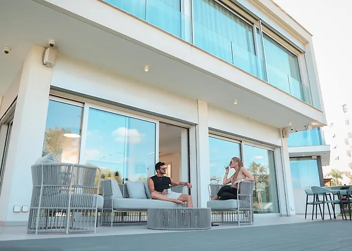 Mythical Zeus And Venus Villa