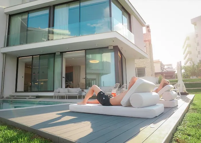 Mythical Zeus And Venus *