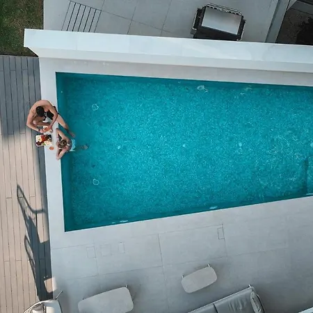 Mythical Zeus And Venus Willa Protaras