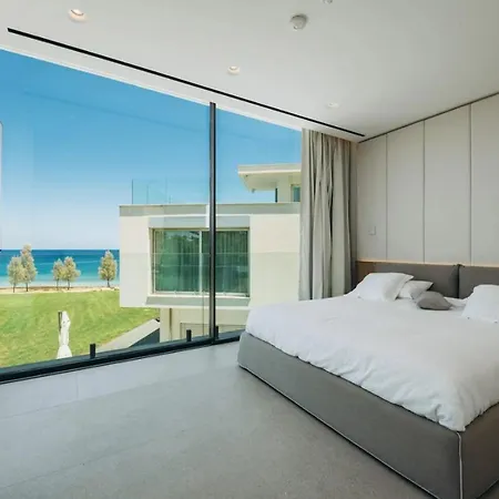 Mythical Zeus And Venus