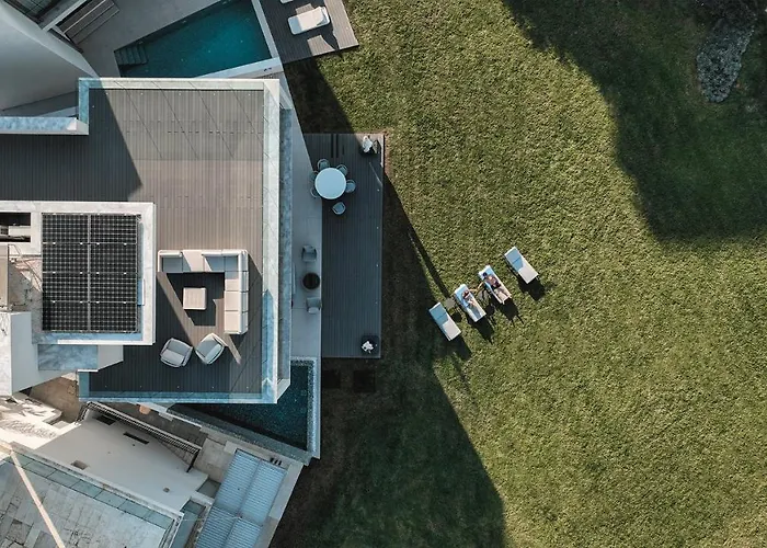 Mythical Zeus And Venus * Protaras